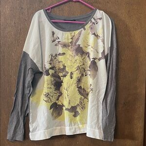 Apt. 9 Yellow and Gray Floral Long Sleeve Top